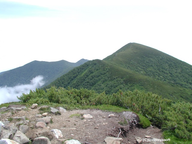 芽室岳